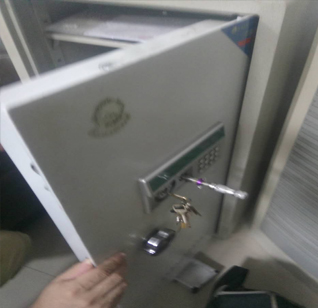 官窑迪堡保险柜开锁